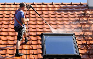roof cleaning Huntingford